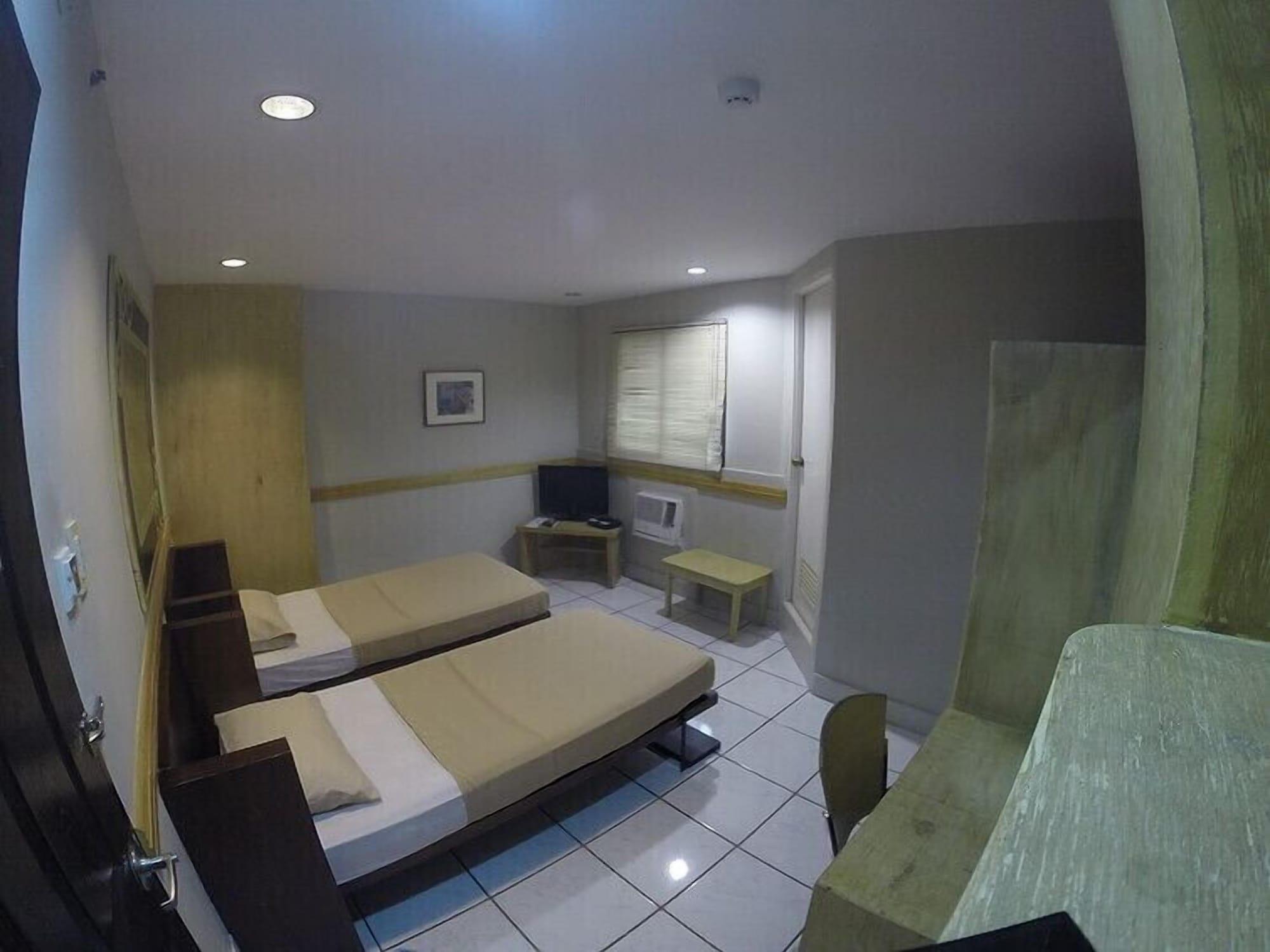 Urban Inn Iloilo Exterior photo